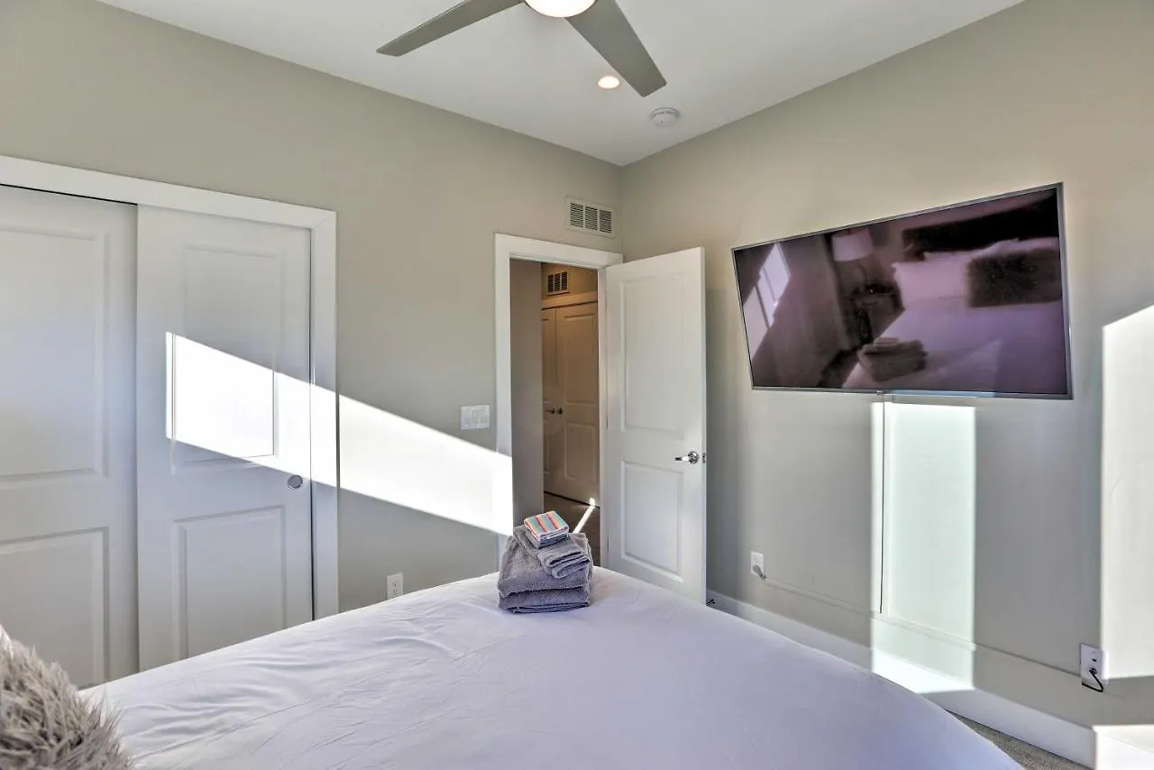 Denver Townhome With Rooftop Deck Walk To Mile High États-Unis